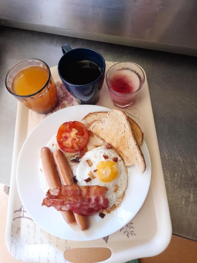 Artmotel & Bistro Haţeg 외부 사진