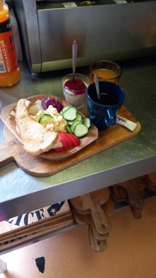 Artmotel & Bistro Haţeg 외부 사진